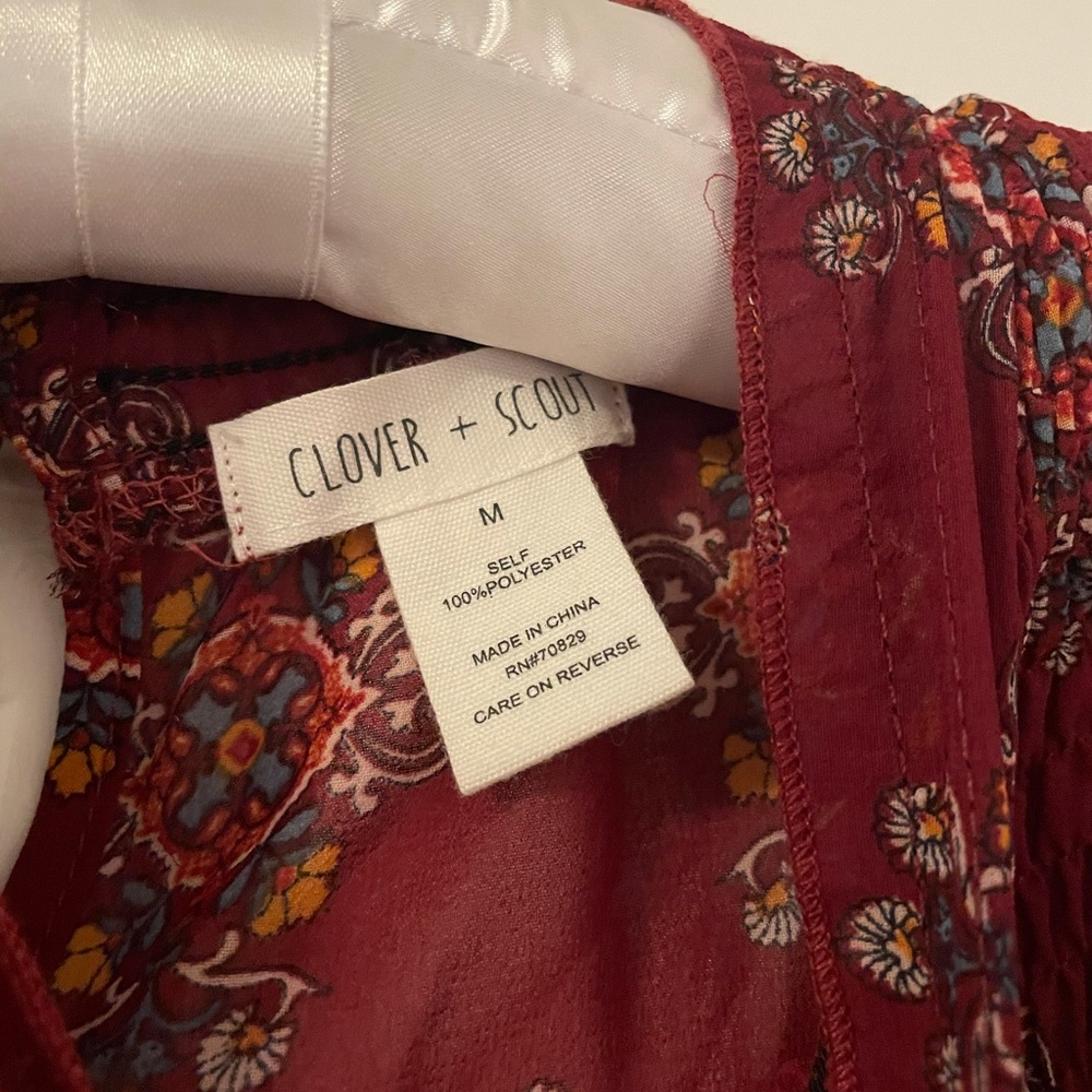 Very cute Maroon floral long sleeve blouse!!